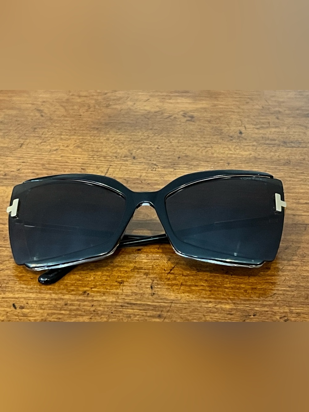 Tom Ford Gia FT0766 Square Sunglasses for Women Black & Gold - Picture 3 of 8